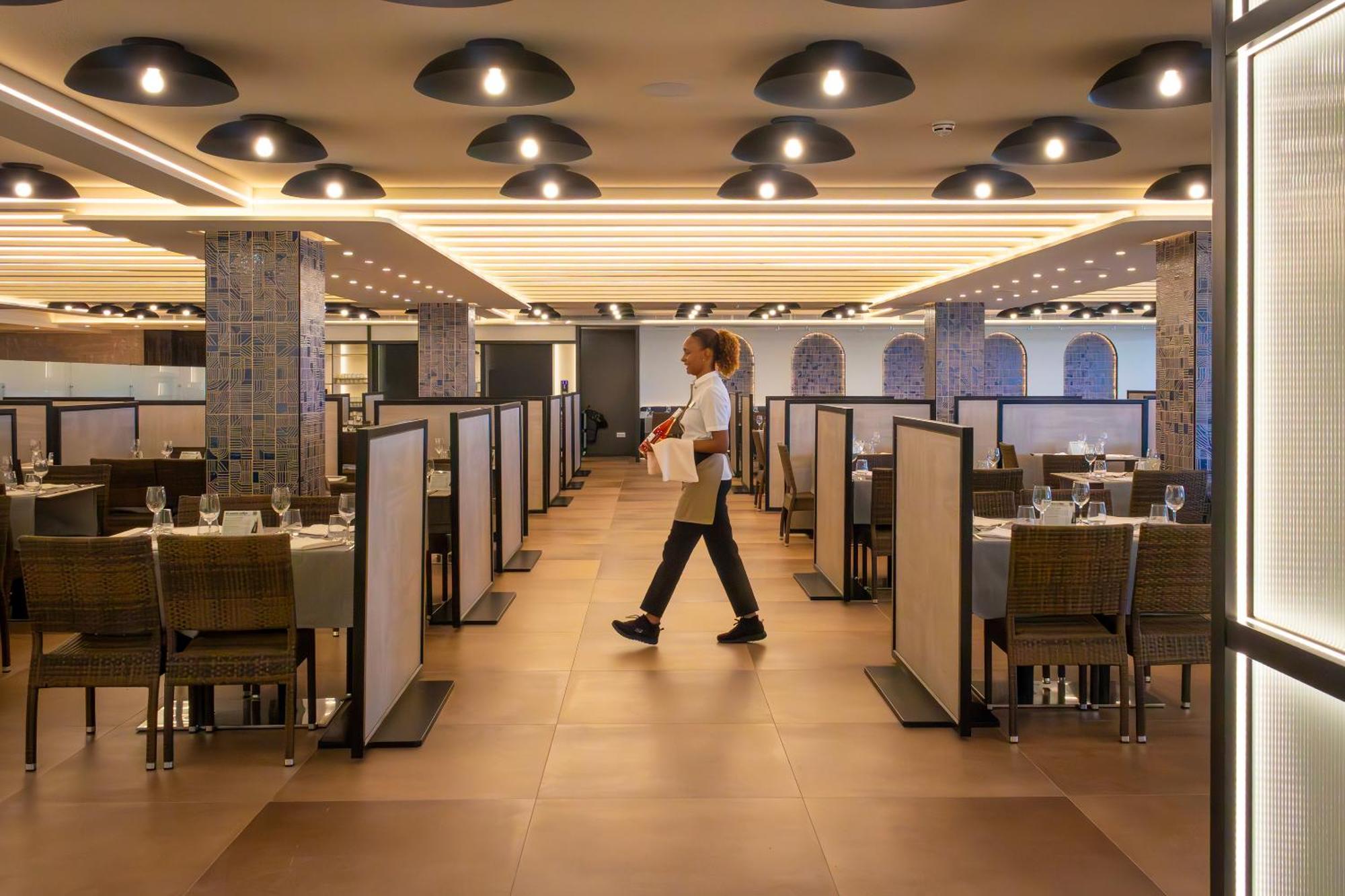 Golden Donaire Hotel 4*